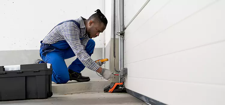 Expert Solutions for Every Garage Lock Need in Bloomingdale, FL
